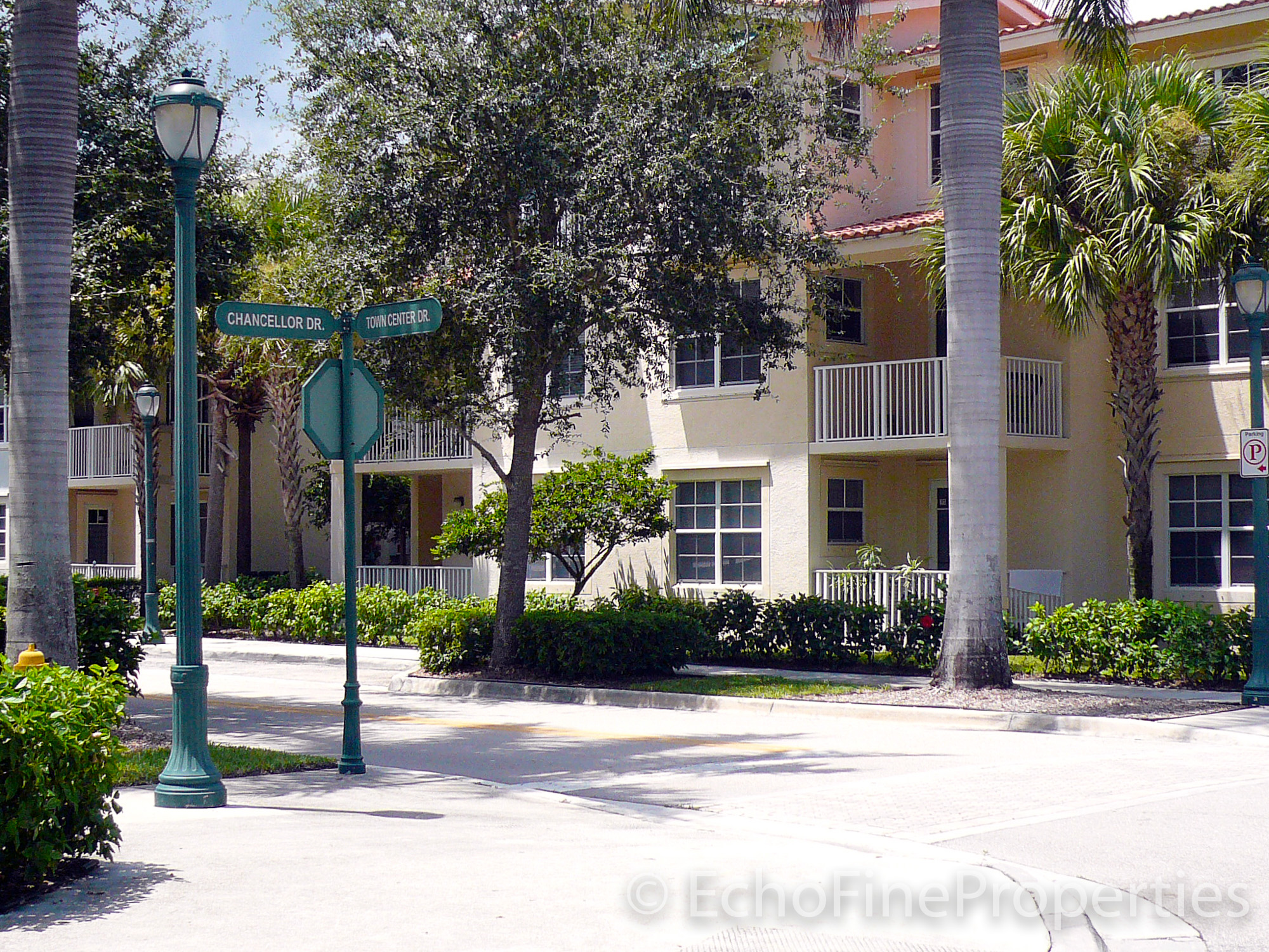 Expansive custom built homes of Martinique Estates, Abacoa. Echo Fine