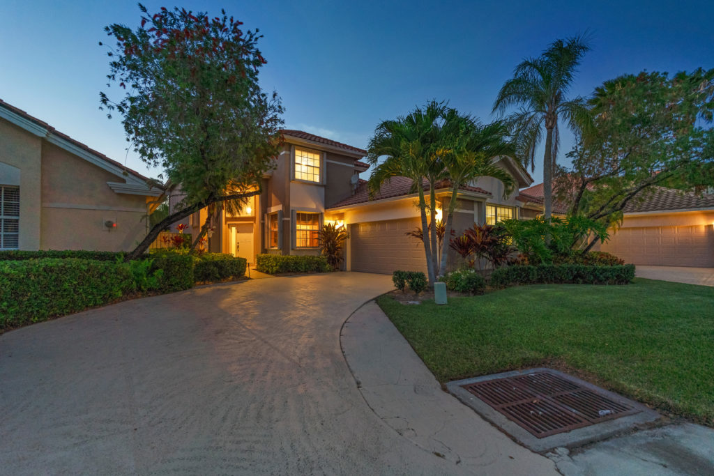 Just Listed 341 Eagleton Golf Drive Easy to love in Eagleton Lakes Echo Fine Properties