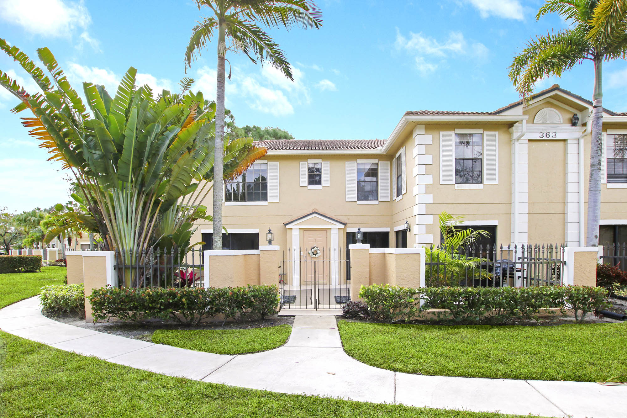 Just Listed Pretty in Prestwick Chase 363 Prestwick Circle 1